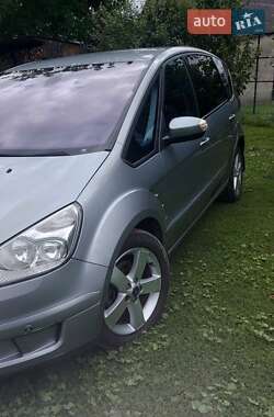 Минивэн Ford S-Max 2009 в 