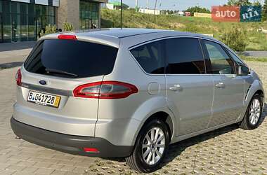 Минивэн Ford S-Max 2013 в 