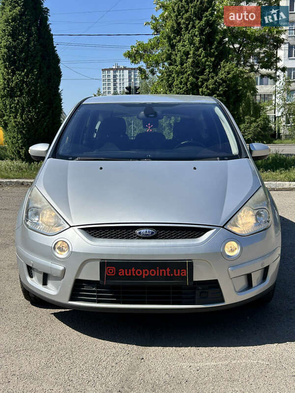 Ford S-Max 2009