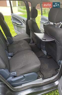 Минивэн Ford S-Max 2007 в 