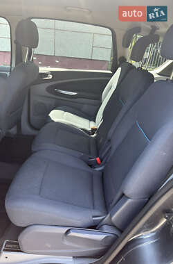 Минивэн Ford S-Max 2007 в 