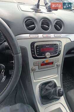 Минивэн Ford S-Max 2007 в 