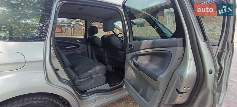 Мінівен Ford S-Max 2007 в Звягелі