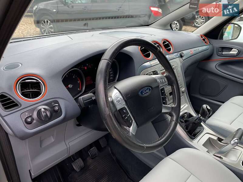 Минивэн Ford S-Max 2008 в Коломые