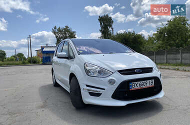 Минивэн Ford S-Max 2013 в 