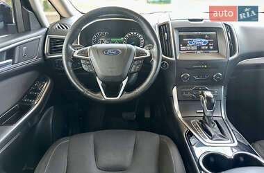 Минивэн Ford S-Max 2015 в 