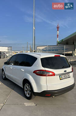 Минивэн Ford S-Max 2013 в 