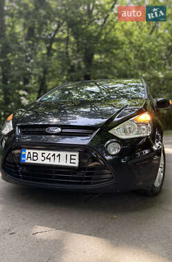 Минивэн Ford S-Max 2011 в 