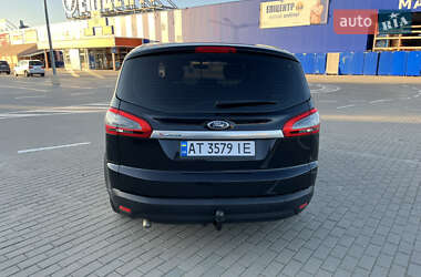Минивэн Ford S-Max 2011 в 