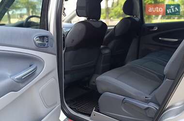 Минивэн Ford S-Max 2007 в 