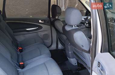 Минивэн Ford S-Max 2007 в 