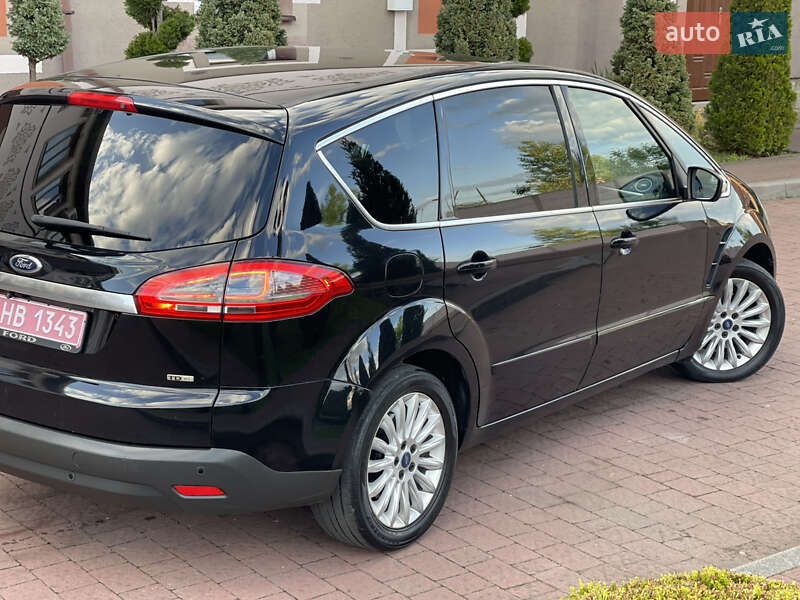 Минивэн Ford S-Max 2011 в Стрые