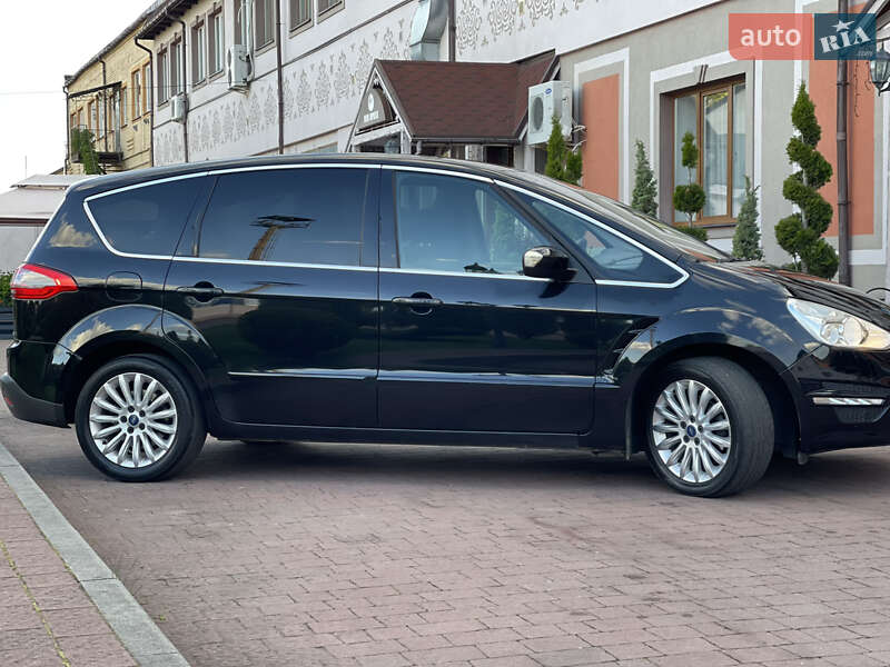 Минивэн Ford S-Max 2011 в Стрые