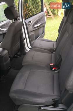Минивэн Ford S-Max 2009 в 
