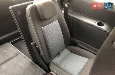 Минивэн Ford S-Max 2011 в 