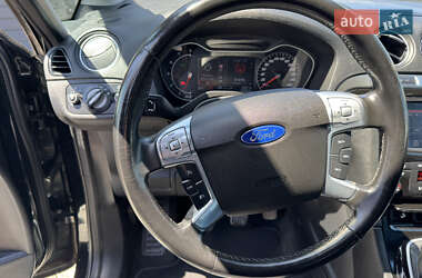 Минивэн Ford S-Max 2011 в 