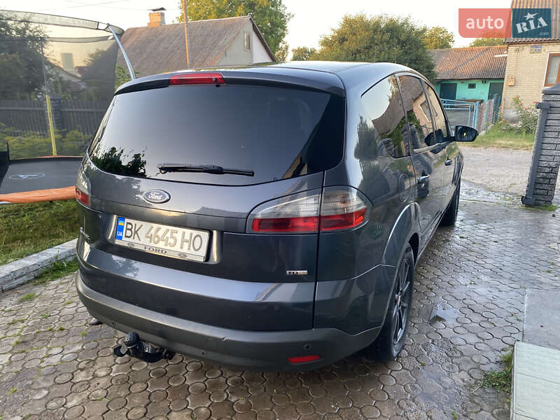 Мінівен Ford S-Max 2008 в Острозі