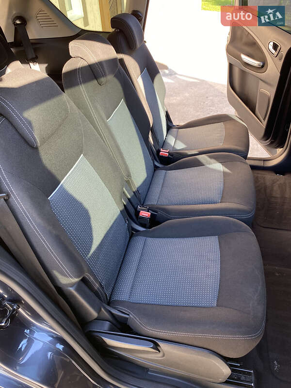 Мінівен Ford S-Max 2008 в Острозі