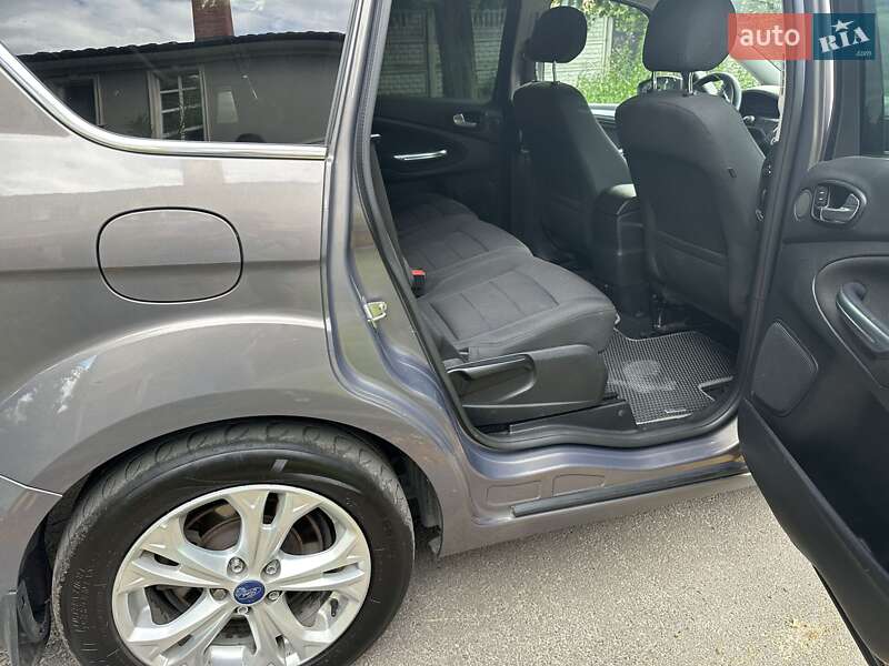 Минивэн Ford S-Max 2013 в Киеве