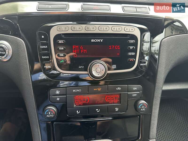 Минивэн Ford S-Max 2013 в Киеве