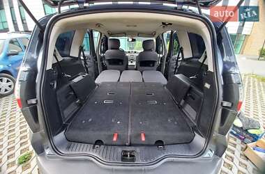 Минивэн Ford S-Max 2008 в 