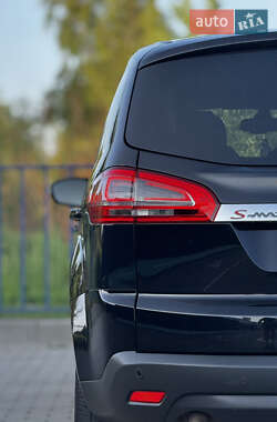 Мінівен Ford S-Max 2014 в 