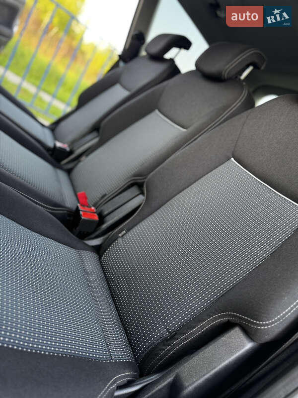 Мінівен Ford S-Max 2014 в Трускавці