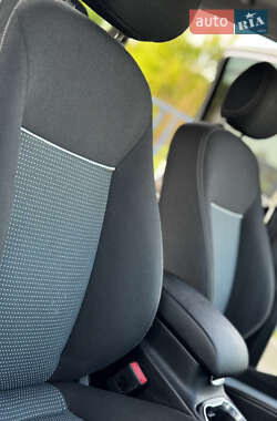Мінівен Ford S-Max 2014 в 