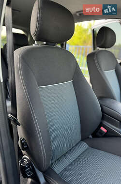 Мінівен Ford S-Max 2014 в 