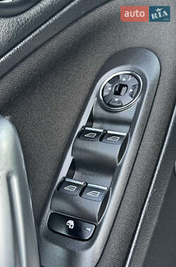 Мінівен Ford S-Max 2014 в 