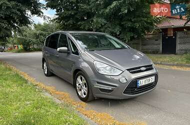 Мінівен Ford S-Max 2013 в 
