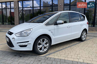 Мінівен Ford S-Max 2010 в 