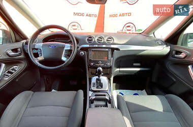 Минивэн Ford S-Max 2013 в 