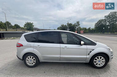 Минивэн Ford S-Max 2012 в 