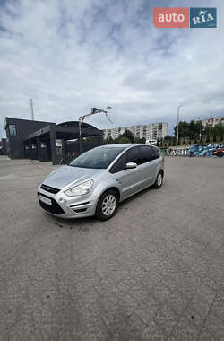 Ford S-Max 2012