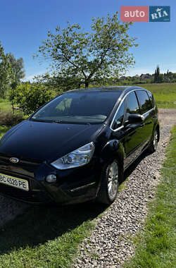 Минивэн Ford S-Max 2010 в 