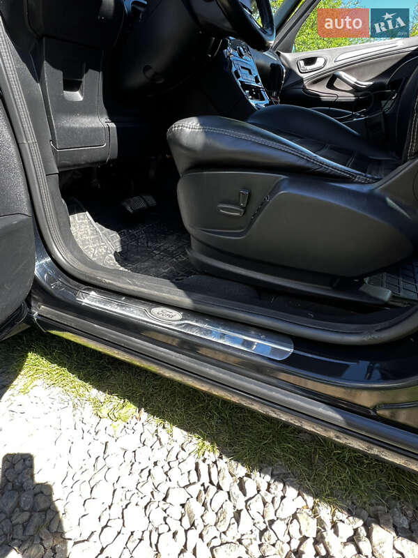 Мінівен Ford S-Max 2010 в Львові