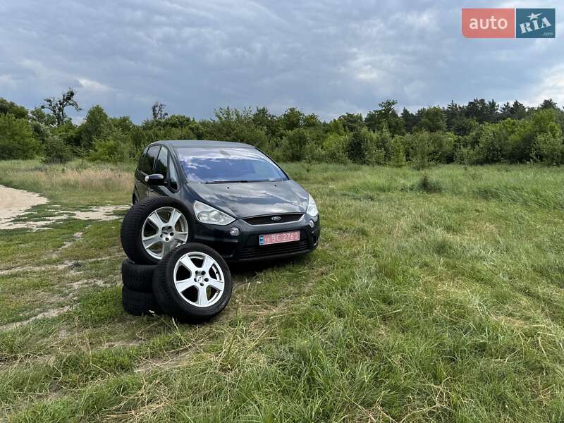 Минивэн Ford S-Max 2009 в Киеве