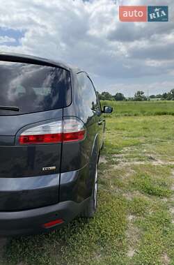Минивэн Ford S-Max 2009 в 