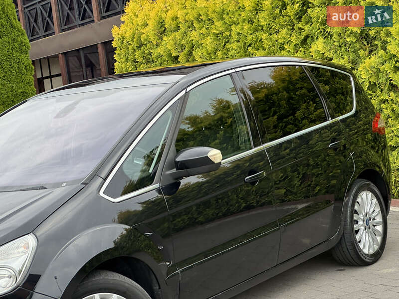 Минивэн Ford S-Max 2011 в Стрые