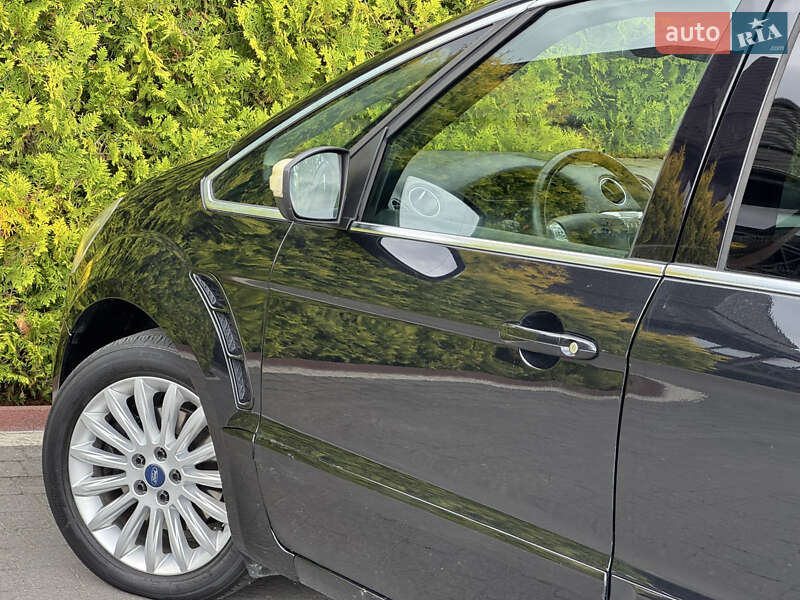 Минивэн Ford S-Max 2011 в Стрые