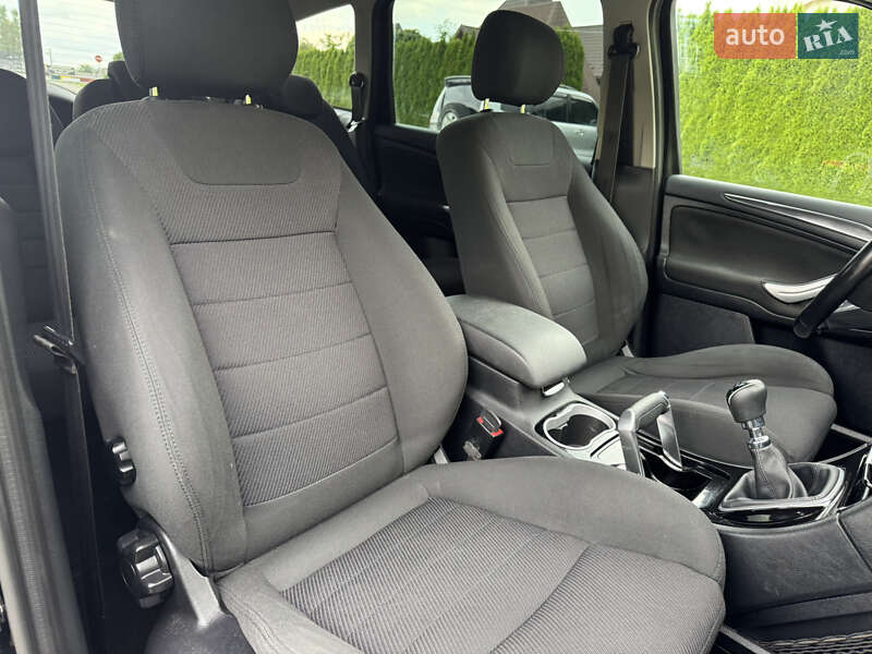 Минивэн Ford S-Max 2011 в Стрые