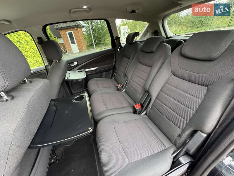 Минивэн Ford S-Max 2011 в Стрые