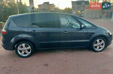 Минивэн Ford S-Max 2009 в 