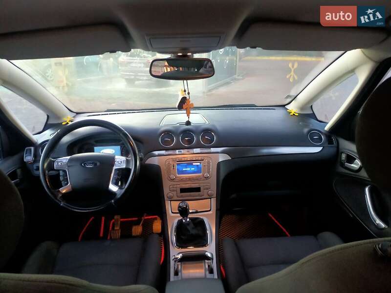 Минивэн Ford S-Max 2009 в Ровно