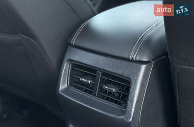 Минивэн Ford S-Max 2020 в 