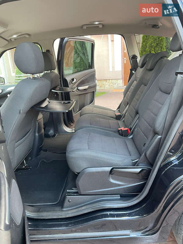 Минивэн Ford S-Max 2011 в Стрые