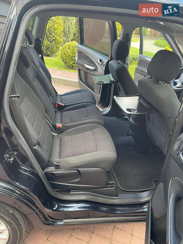 Минивэн Ford S-Max 2011 в Стрые