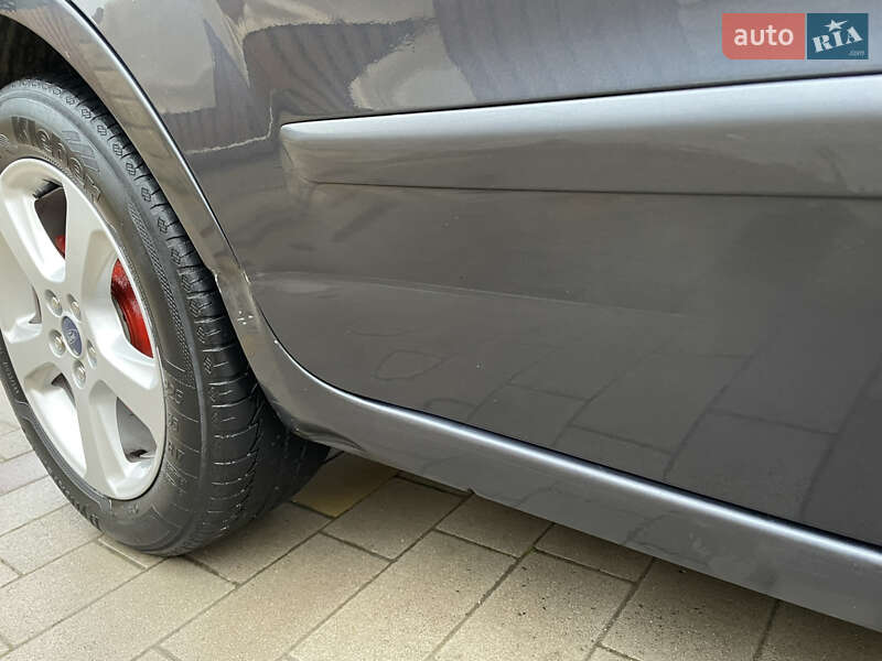 Мінівен Ford S-Max 2009 в Луцьку