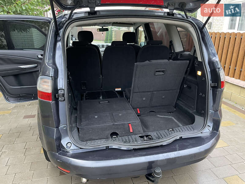 Мінівен Ford S-Max 2009 в Луцьку